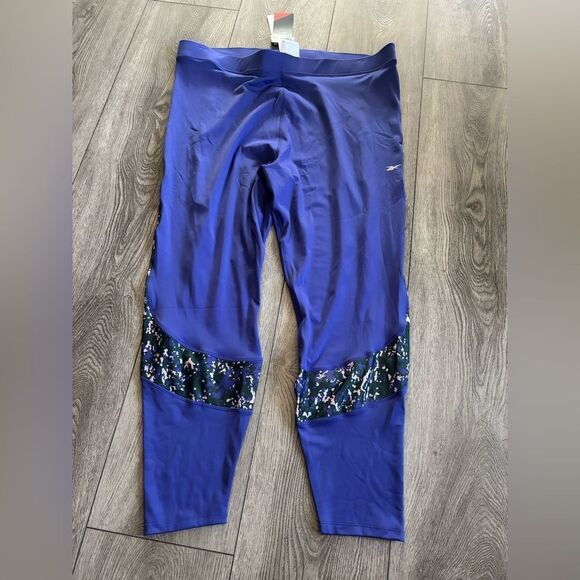 Reebok Blue Leggings with Floral Pattern - Picture 1 of 5